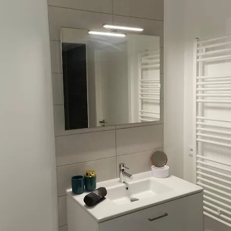 Le Appart Des 3 Frontieres Apartment *